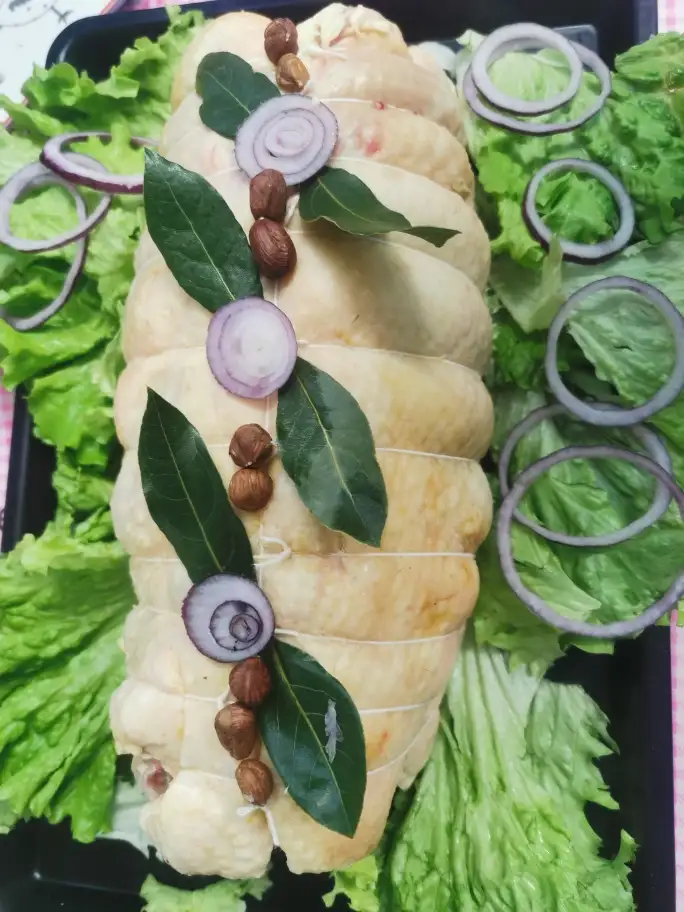 Roti de chapon farci